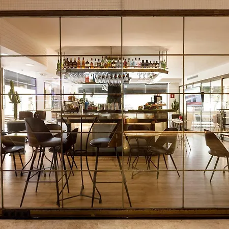 Aparthotel Mariano Cubi Barcelona-2